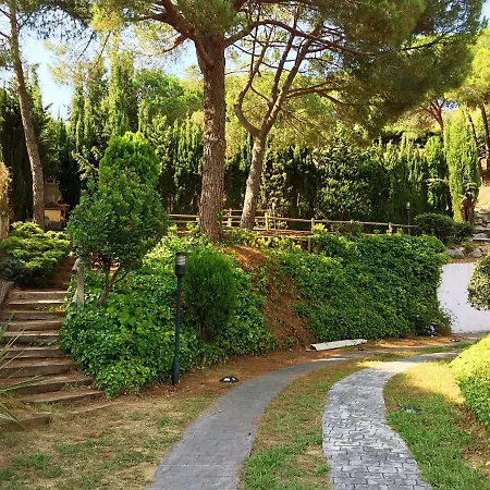Villa Cabrils 홈스테이 *