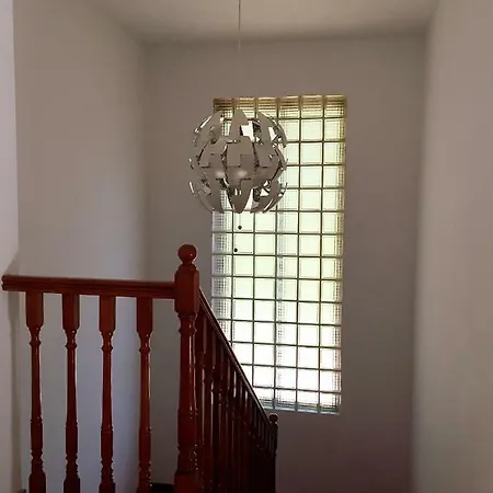Villa Cabrils Homestay szállás *