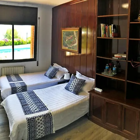 Villa Cabrils 홈스테이 카브릴스