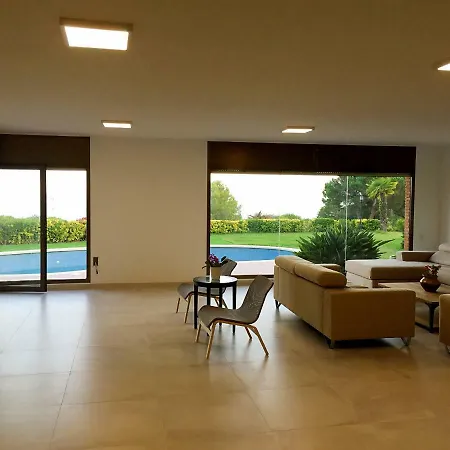 Villa Cabrils *